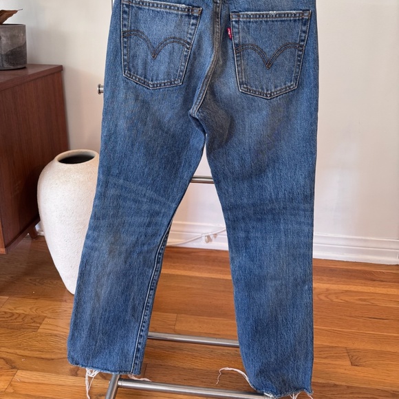 Levi's Distressed Raw Edge Hem Denim - Medium Blue - Picture 5 of 5